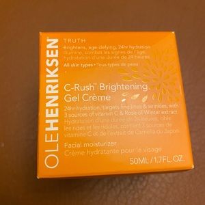 Brightening gel cream (new in a box)